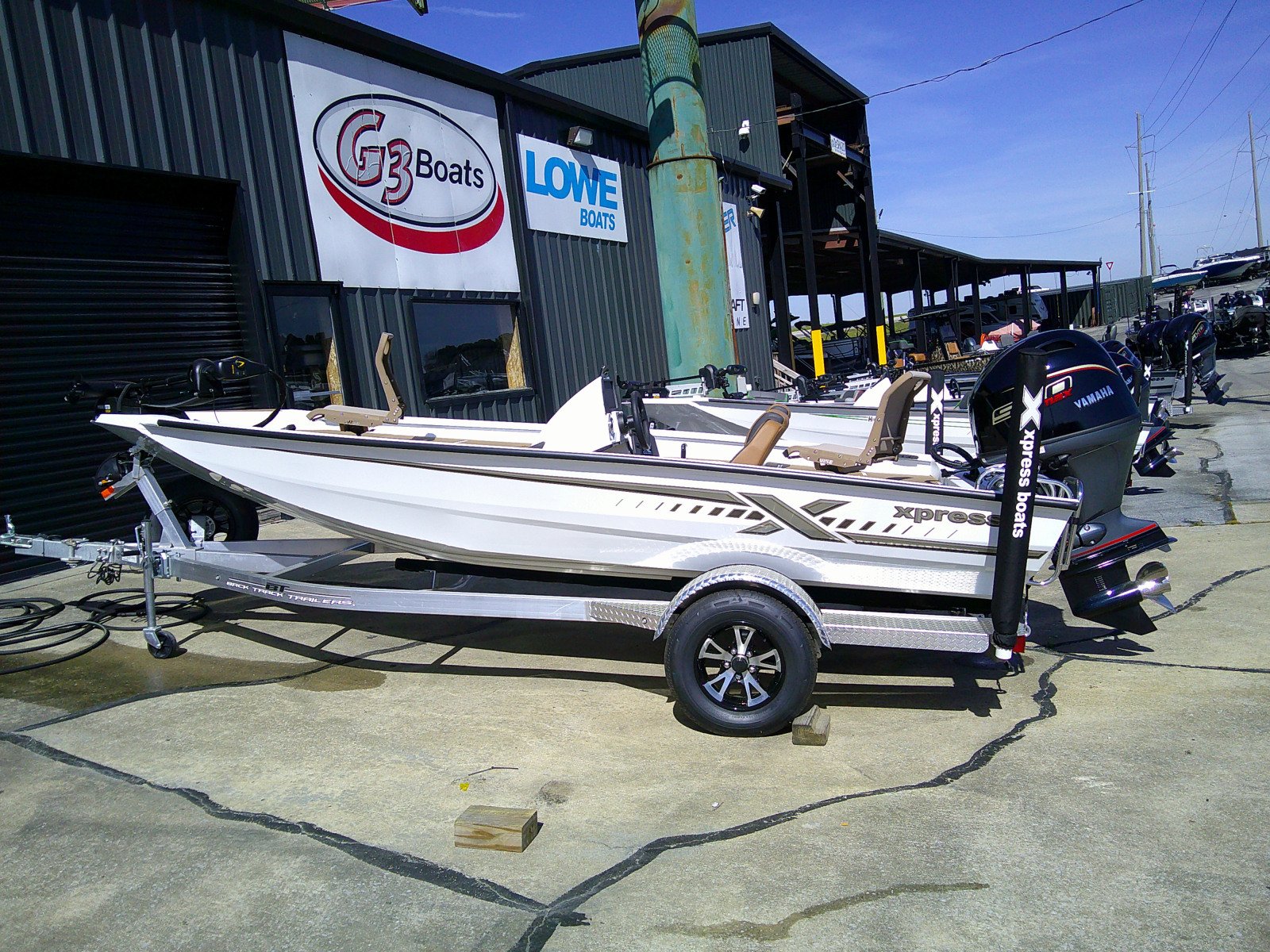 2026 Xpress Boats H17